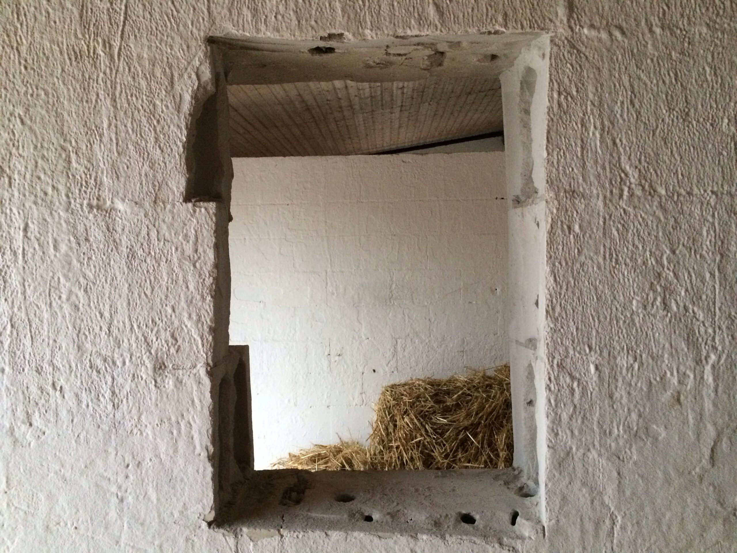 vorbereitetes Loch für Gitter